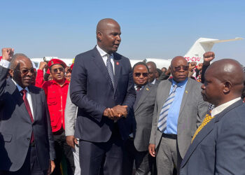 Daniel Chapo usa avião presidencial para se deslocar dentro e para fora do país