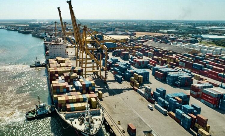 Moçambique quer explorar as vantagens do Corredor da Beira na exportação e importação de produtos
