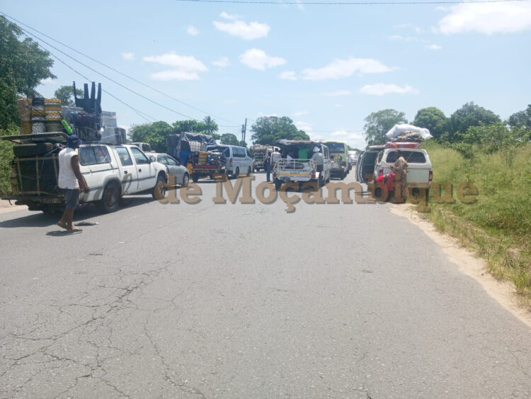 População eleva fasquia e exige redução de preços dos produtos básicos e do material de construção