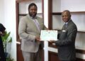 Teodoro Waty homenageado pela Universidade Eduardo Mondlane