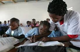 Professores anunciam greve por tempo indeterminado na cidade de Chimoio