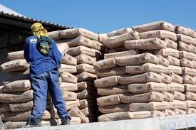 Falta de clínquer e gesso provoca escassez de cimento de construção