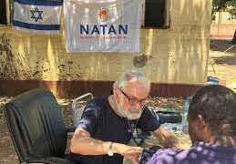 Médicos israelitas prestaram assistência a quinhentas mulheres e crianças