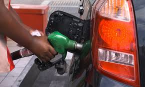 Governo garante estabilidade de preços dos combustíveis e “stock” até finais de Abril