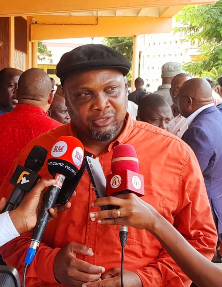 “Desempregado” desde Janeiro de 2025