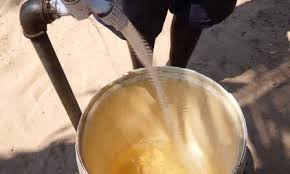 Maputo e Matola submetidas a consumo de água turva e autoridades garantem que é de qualidade