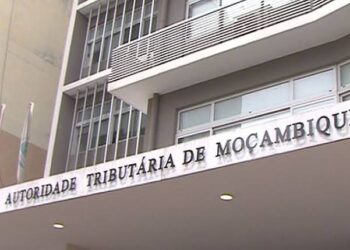Autoridade Tributária nega seu envolvimento institucional