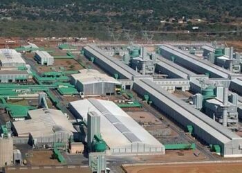 Empresa sul-africana IDC equaciona aquisição da participação de 63,7% da “South32”