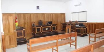 Tribunal anula inusitadas adjudicações de construção feitas a um café e a um shopping center