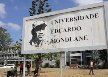 Governo corta para metade o orçamento da Universidade Eduardo Mondlane  