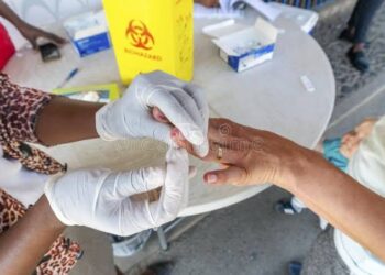 Empresa indiana acusada de vender testes falsos de malária, HIV e sífilis