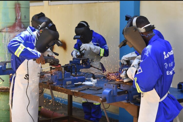 “ExxonMobil” financia Olimpíadas de Soldadura em Cabo Delgado